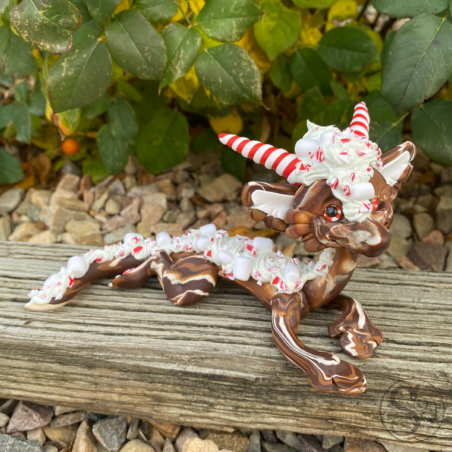 Sploot Peppermint Hot-Chocolate Dragon